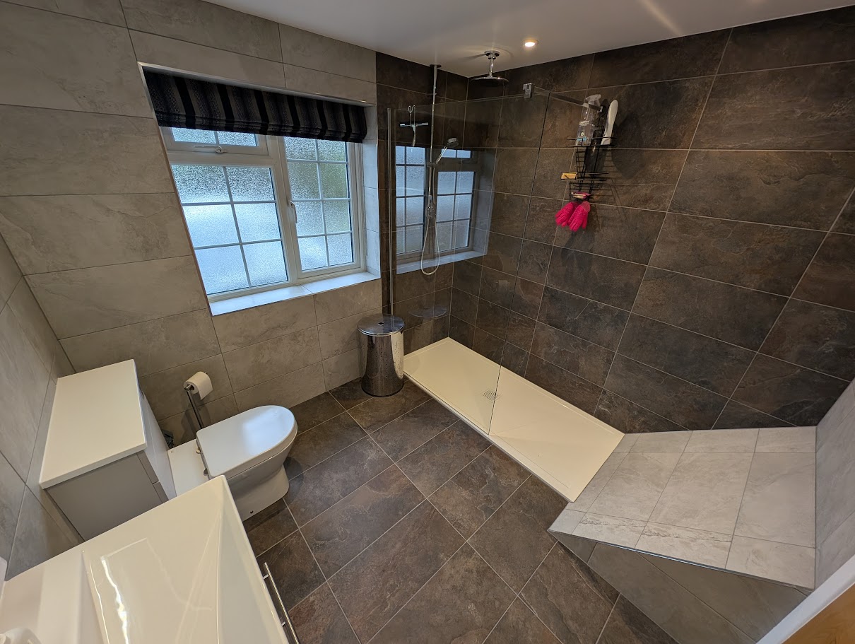 walk-in shower ideas for small bathrooms